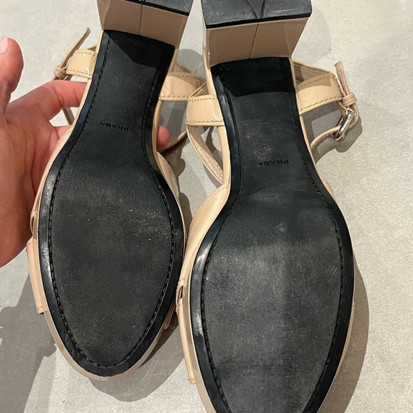 Prada nude patent platform heel logo sandal. Size EU 40 (fits like a US9-9.5). - Picture 6 of 10